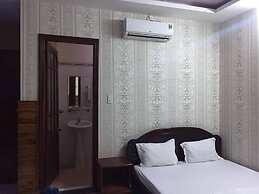 Hung Thinh Hotel