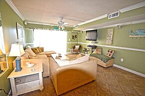 Seatime 303S 1 Bedroom Condo by RedAwning