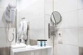 Station Hotel Premier V18