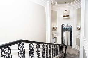 Station Hotel Premier V18