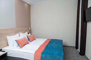 Station Hotel Premier V18