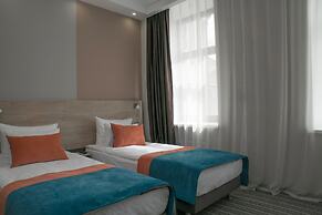 Station Hotel Premier V18