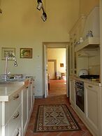 Pian dei Giullari Suite