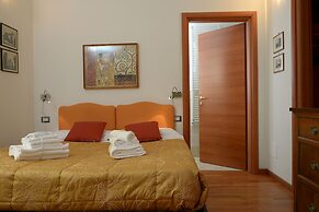 La Terrazza Foscolo - con Parcheggio