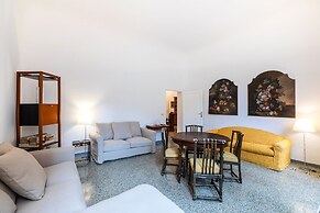 Via Guelfa - Ampio Appartamento