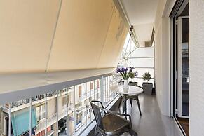 Atmospheric Apartment near Acropolis by CloudKeys