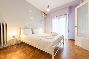 Athens Boutique Apartment  by Cloudkeys