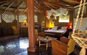 Analatsara Eco Lodge