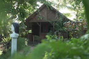 Analatsara Eco Lodge