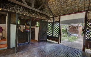 Analatsara Eco Lodge