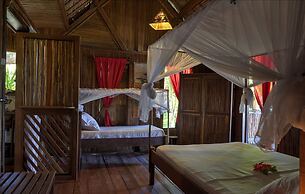 Analatsara Eco Lodge
