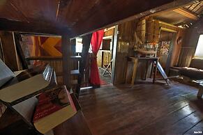 Analatsara Eco Lodge