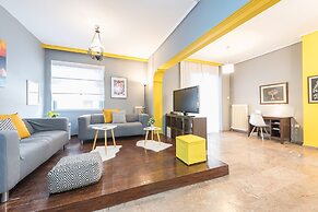 Stylish Apartment with Balcony  by Cloudkeys