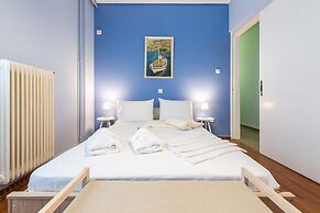 Stylish Apartment with Balcony  by Cloudkeys