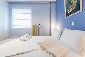 Stylish Apartment with Balcony  by Cloudkeys