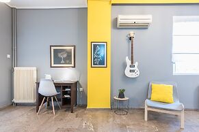 Stylish Apartment with Balcony  by Cloudkeys