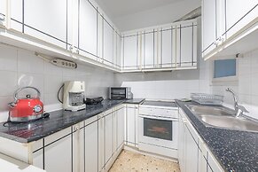 Boutique Acropolis Apartment  by Cloudkeys