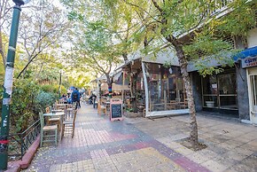 Boutique Acropolis Apartment  by Cloudkeys