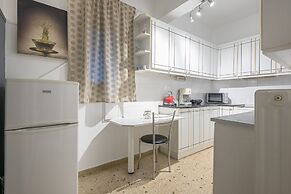 Boutique Acropolis Apartment  by Cloudkeys