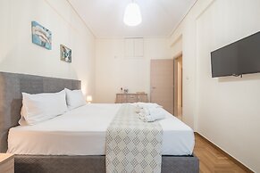 Elegant Home in Quiet Street  by Cloudkeys