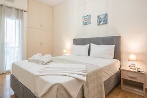 Elegant Home in Quiet Street  by Cloudkeys