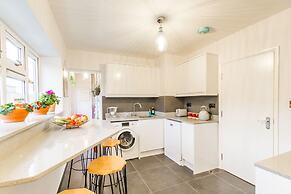 Luxury London Apartment 5-double rooms