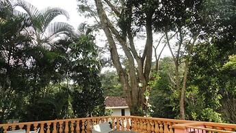 Otrolado Lodge