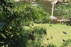 Otrolado Lodge