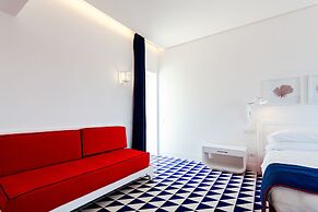 Maison Blu - Intimate GuestHouse