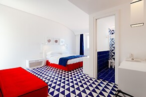 Maison Blu - Intimate GuestHouse