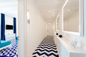 Maison Blu - Intimate GuestHouse