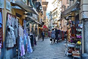 Maison Blu - Intimate GuestHouse