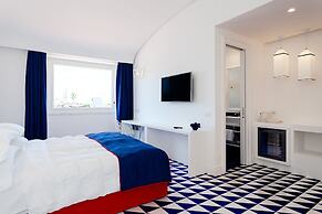 Maison Blu - Intimate GuestHouse