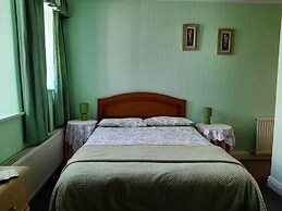 The Beaches Family B&B