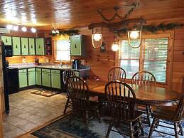 Captain Morley`s Mountain Inn