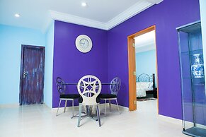 Maxwell Court Apartments