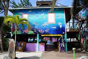 King Lewey's Island Resort