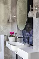 The Byng Street Boutique Hotel