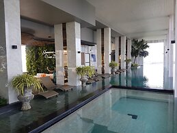 Riviera Pattaya Beach