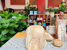 Chengdu Wenjun courtyard Hotel