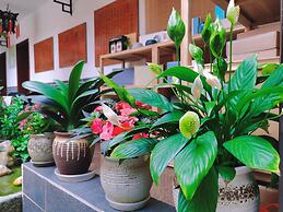 Chengdu Wenjun courtyard Hotel