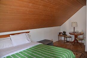 Mountain View Rooms