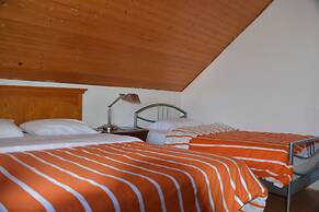Mountain View Rooms