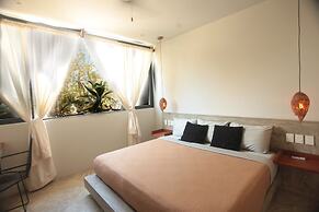 Top Secret Apartments by GuruHotel