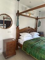 Bayshore Villa Sanur