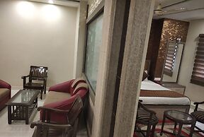 Hotel Aadesh Palace