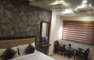Hotel Aadesh Palace