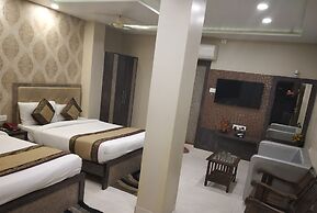 Hotel Aadesh Palace