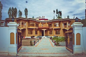 Togochey Boutique Hotel