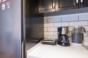 Spotless Flat in Central